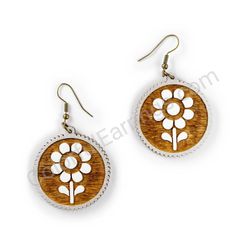 Wooden Drop Folk Earrings - Meadow Flower (circular), White