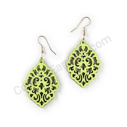 Wooden Drop Lace Earrings - Noble Petal (irregular), Green